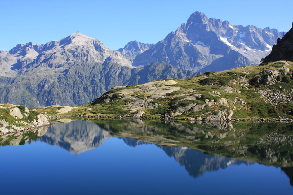 Les lacs de P&eacute;tarel