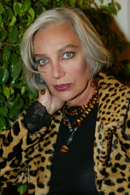 Elle a aussi &eacute;t&eacute; commissaire-priseur
