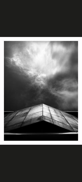 Des compositions graphiques qui guident le regard
