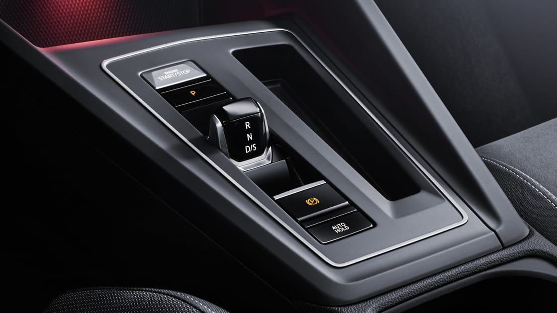 Un levier de vitesses inspir&eacute; par Porsche&nbsp;?Cinq