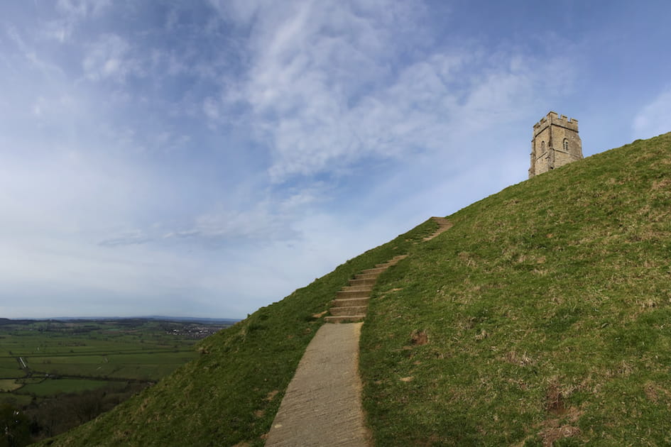 Glastonbury Tor au Royaume-Uni