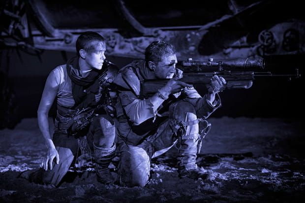 Charlize Theron et Tom Hardy dans "Mad Max Fury Road"