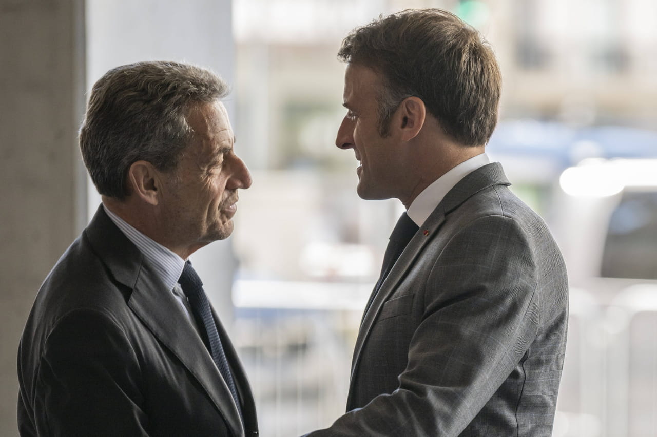 Pourquoi Nicolas Sarkozy a peu de chances d'obtenir une grâce présidentielle