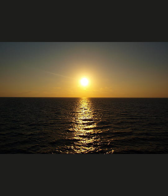 Caresse de soleil sur la mer