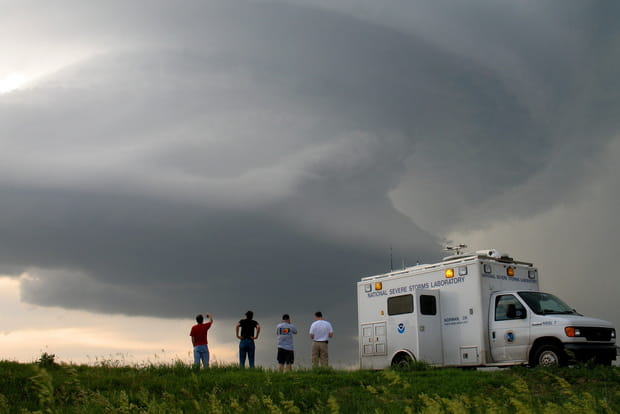 Les chasseurs de tornades