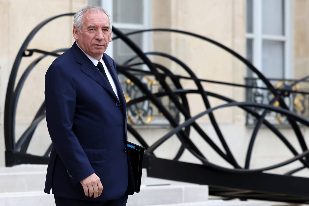 L'habile manoeuvre de Bayrou pour tenter d'éviter une censure dès la rentrée