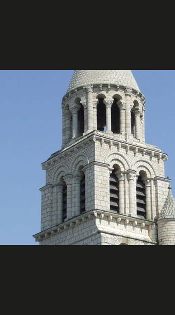 Poitiers&nbsp;: 321&nbsp;euros
