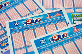 R&eacute;sultat du loto (FDJ)&nbsp;: le tirage du samedi 23&nbsp;ao&ucirc;t 2025, 10&nbsp;millions d'euros en jeu [EN DIRECT]