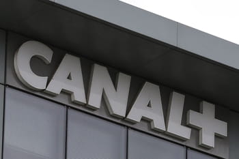 Le Zapping de Canal + déprogrammé après 27 ans d'antenne