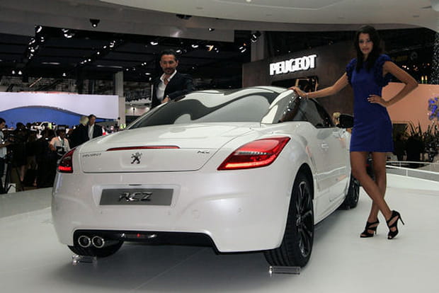 Double sortie d'échappement