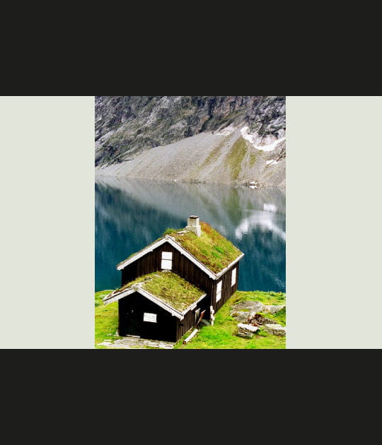 Cabane sur le Geirangerfjord, Norv&egrave;ge