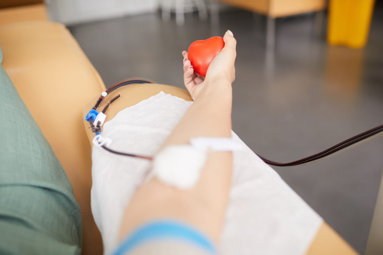 Donner son sang n'est pas juste une bonne action, c'est aussi bon pour la santé selon une étude