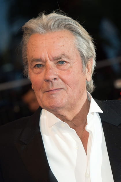 Alain Delon apporte son soutien &agrave; Nadine Morano