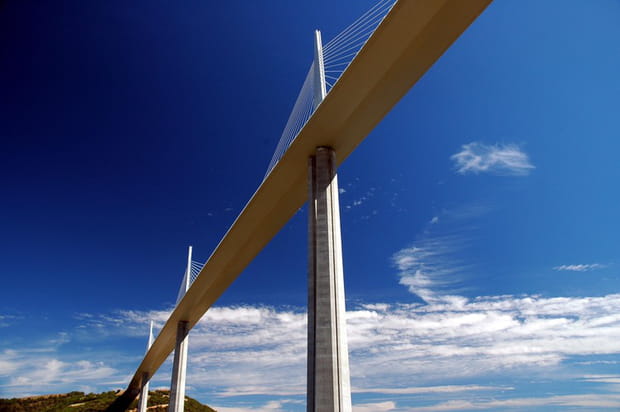 Le viaduc de Millau, le plus haut du monde