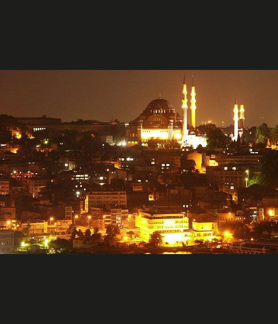 SainteSophie sous les feux