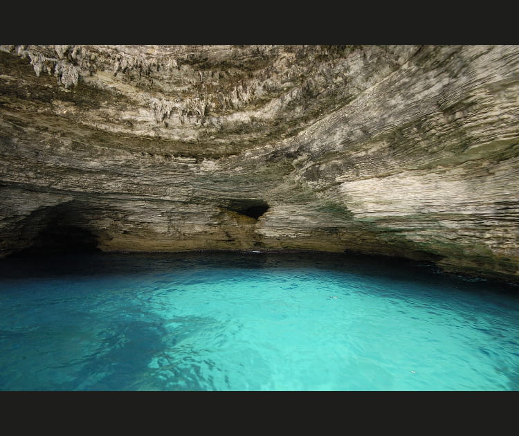 Grotte de Sdragonato, Corse