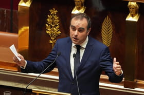 Censure du gouvernement, en direct&nbsp;: Lecornu chahut&eacute; mais pas renvers&eacute;, sa chute n'est pas pass&eacute;e loin