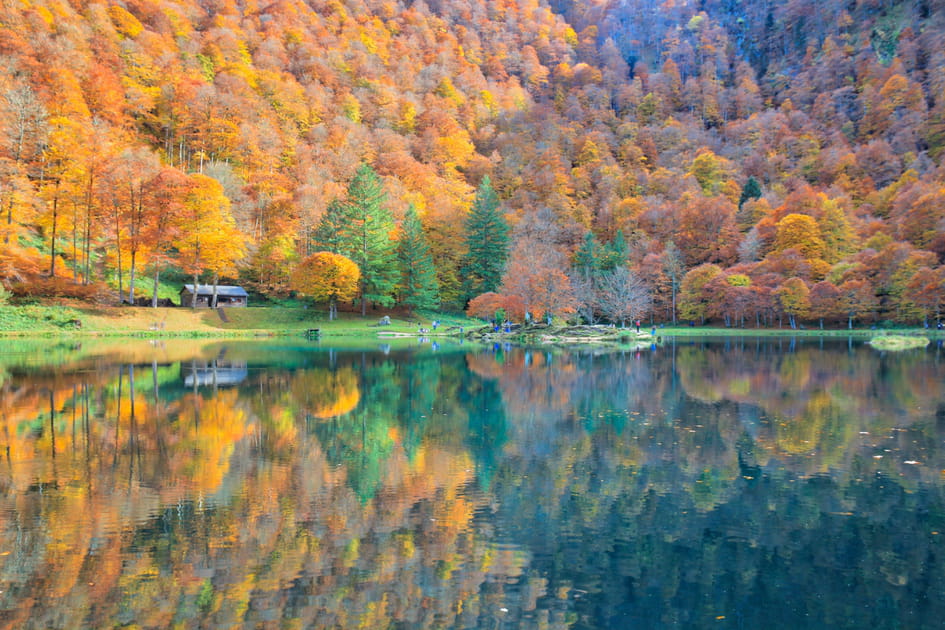 Une escapade dans la beaut&eacute; des Pyr&eacute;n&eacute;es Ari&eacute;geoises &agrave; la Toussaint