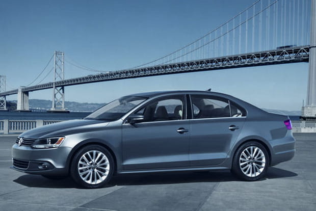 Un look de berline sportive et compacte