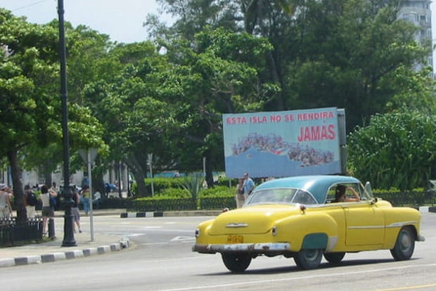 Esta isla no se rendira jamas !