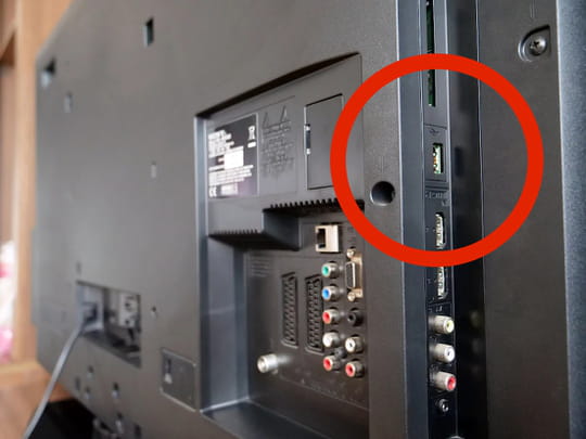 Le port USB de votre télévision ne sert pas qu'à regarder des films, voici tout ce que vous pouvez faire avec