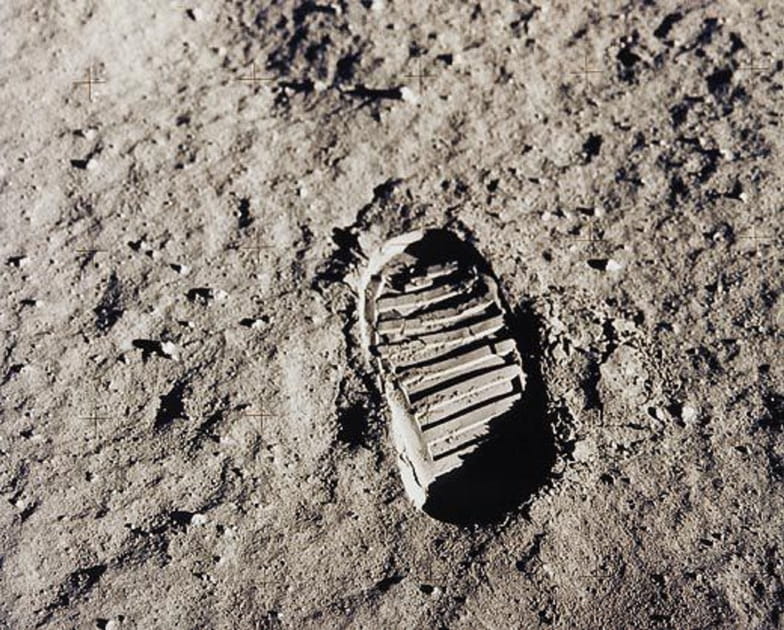 L'empreinte de Neil Armstrong, tout un symbole