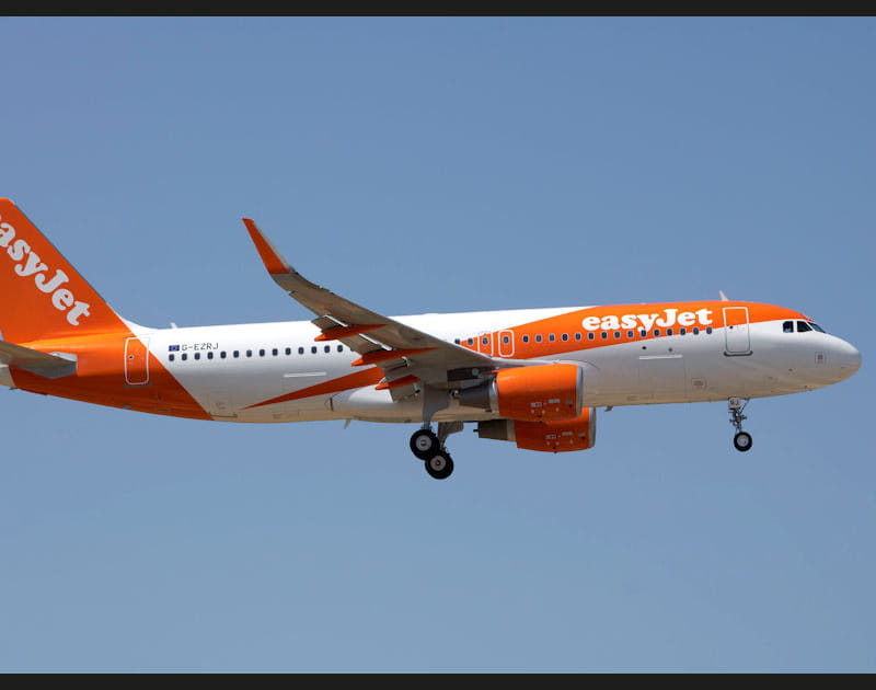 26&nbsp;- Easyjet