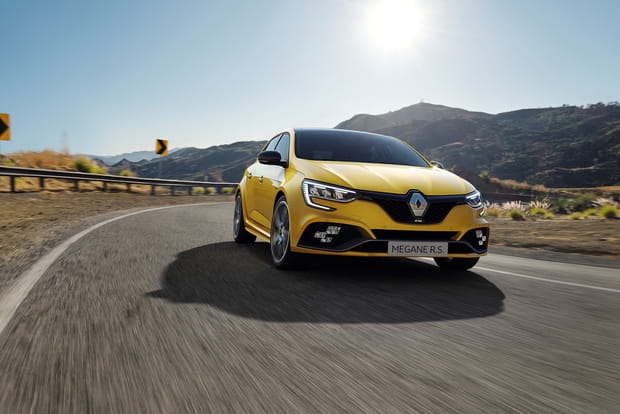 Le restylage profite aussi à la Mégane RS