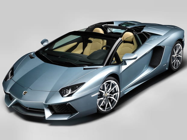 Lamborghini Aventador LP700-4 Roadster