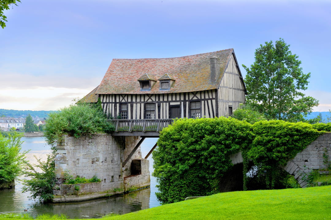 Le VieuxMoulin de Vernon Le VieuxMoulin de Vernon