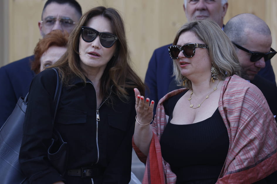 PHOTOS. Les personnalit&eacute;s pr&eacute;sentes aux obs&egrave;ques de R&eacute;gine