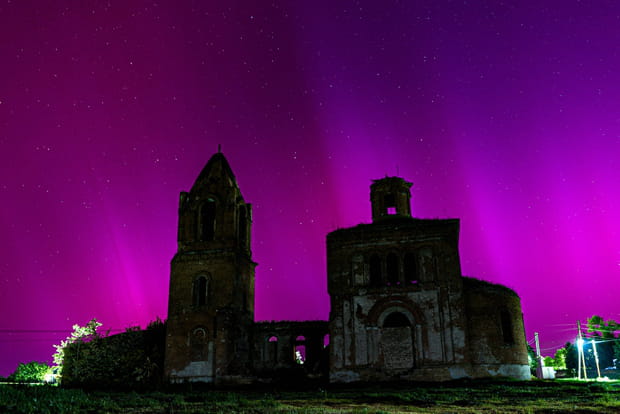 Un ciel entièrement mauve en Russie