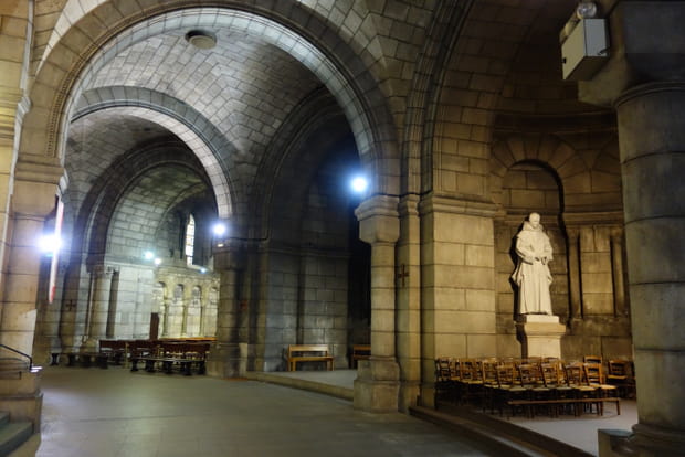 La crypte du Sacré-Cœur, dans le Paris souterrain
