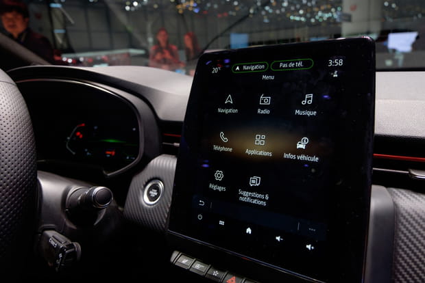 Un grand écran tactile sur les Clio 5 haut de gamme