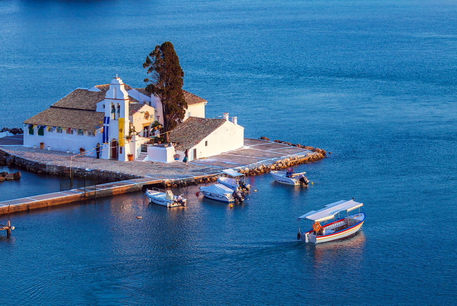 L'&icirc;lot de Vlach&eacute;rna &agrave; Corfou