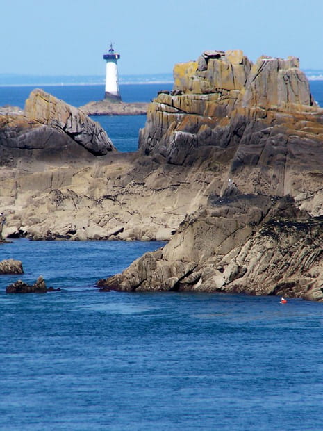 Le phare de la Pierre-de-Herpin à Cancale