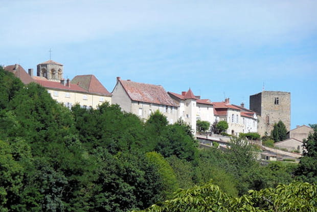 Semur-en-Brionnais, Saône-et-Loire