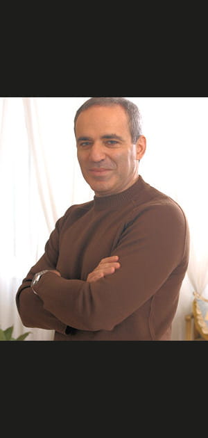 25e. Garry Kasparov
