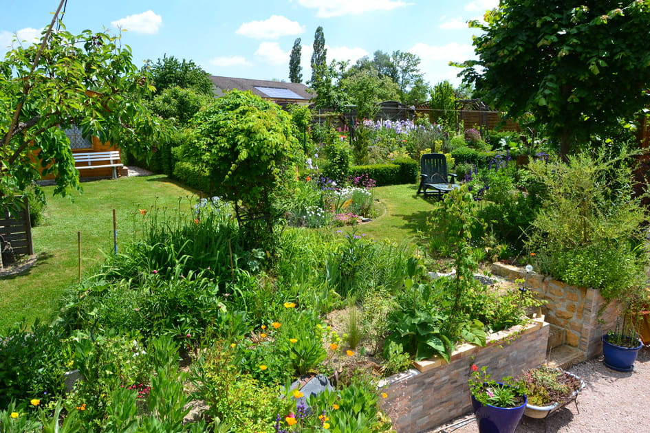 Un jardin champ&ecirc;tre pour farnienter
