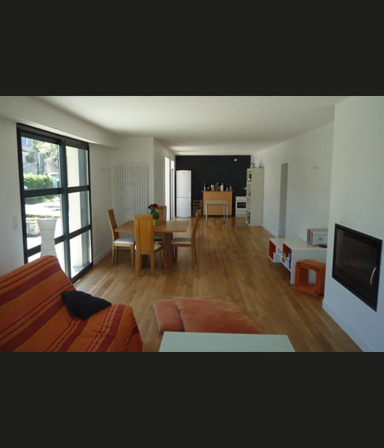 Le salon apr&egrave;s les travaux