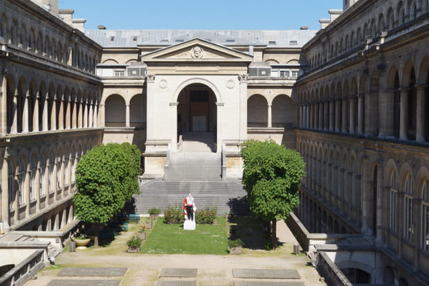 L'hôtel Dieu sur l'île de la Cité