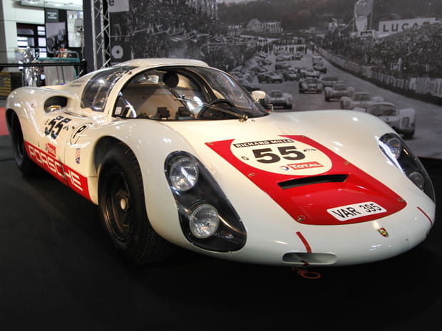 Porsche 910