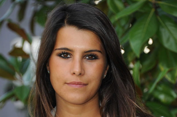 Karine Ferri : ses pieds et ses mains