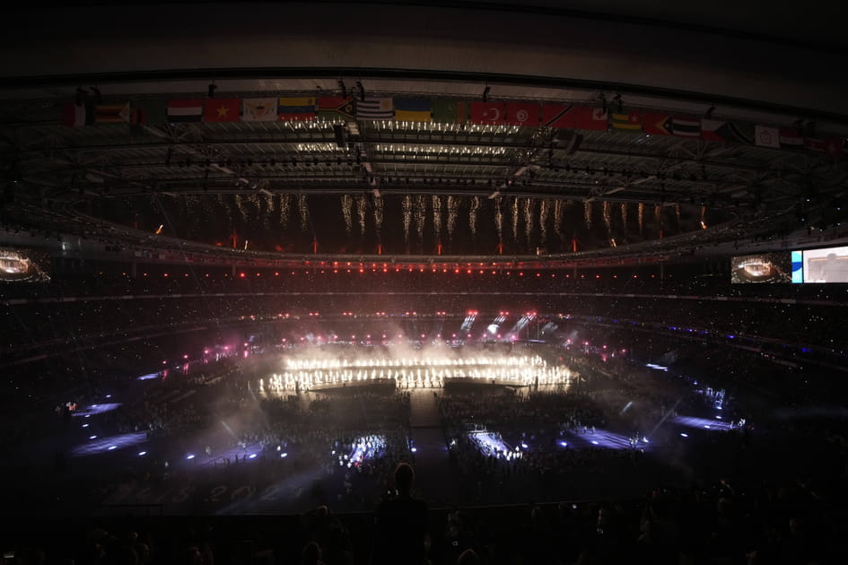 Le Stade de France immense sc&egrave;ne &eacute;lectro