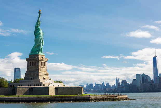 Statue de la Liberté : une grande dame à l'entrée de New York