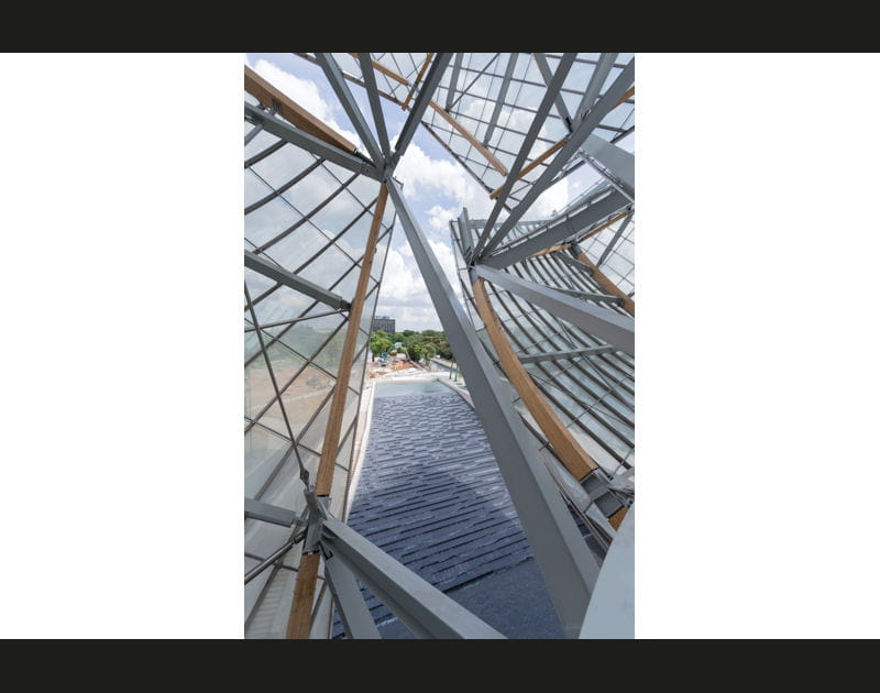 Sous les voiles de Gehry