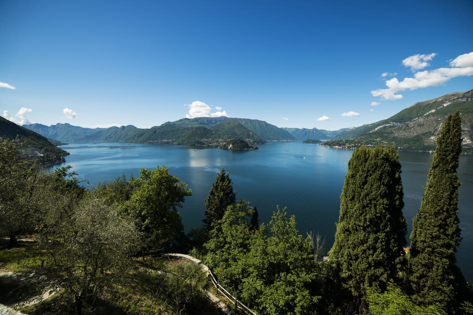 Envo&ucirc;tant Lac de C&ocirc;me