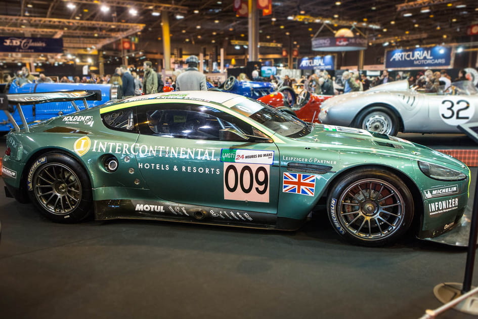 Aston Martin DBR9