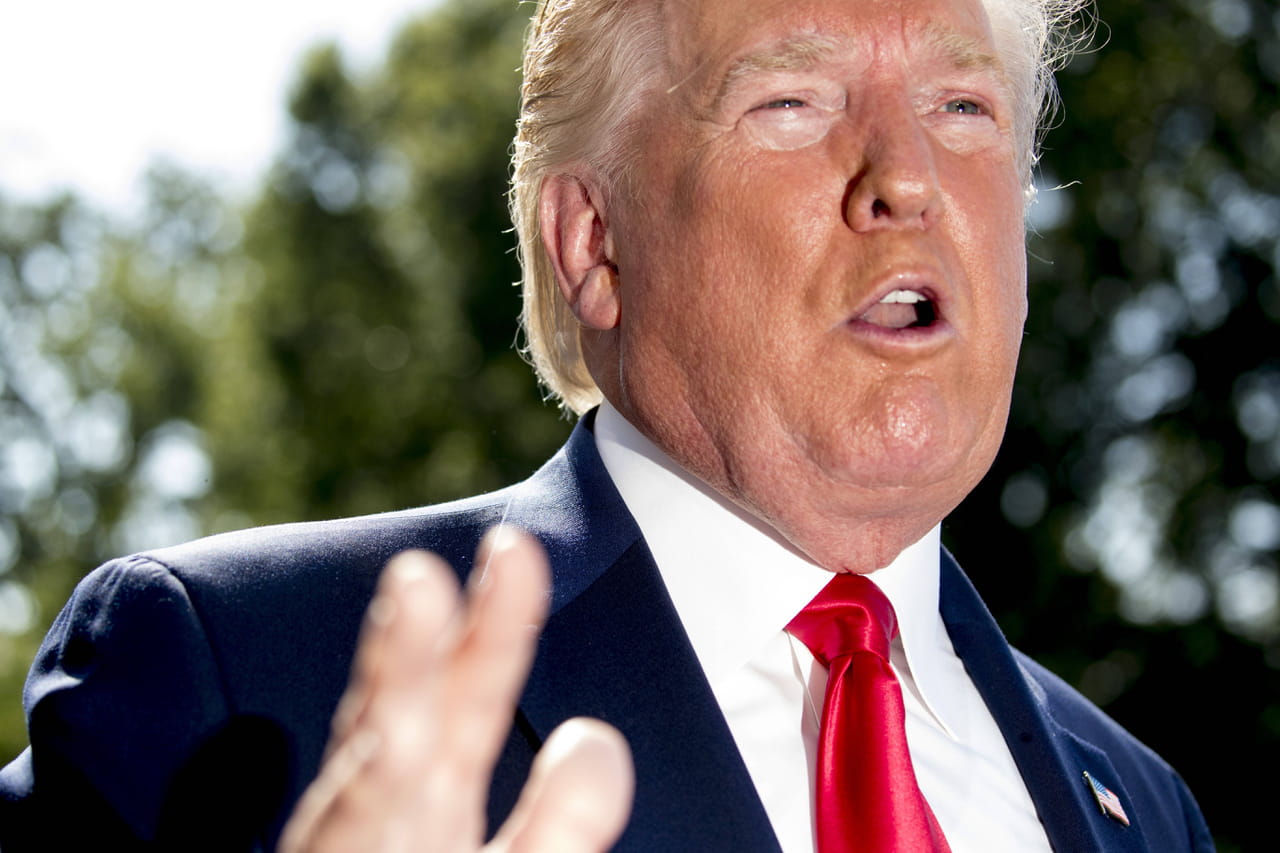 Voici ce qu'aurait dit Trump dans une lettre salace adressée à Epstein, le président américain dément