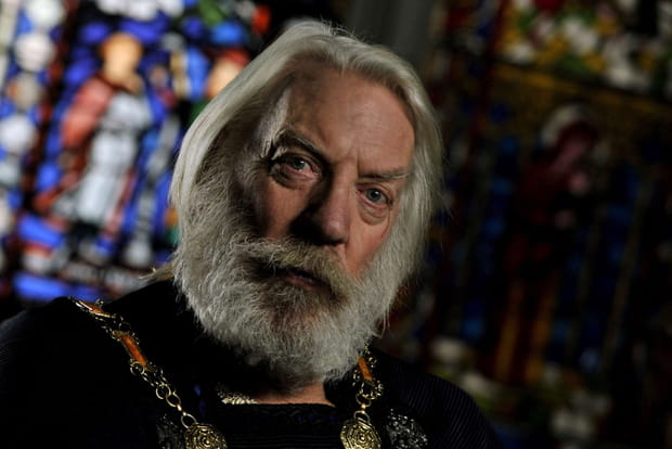 Donald Sutherland dans l'adaptation des "Piliers de la terre" (2010)